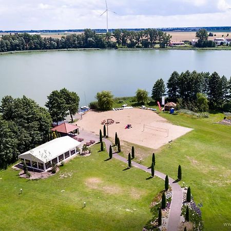 Hotel Sypniewo Margonin Екстериор снимка