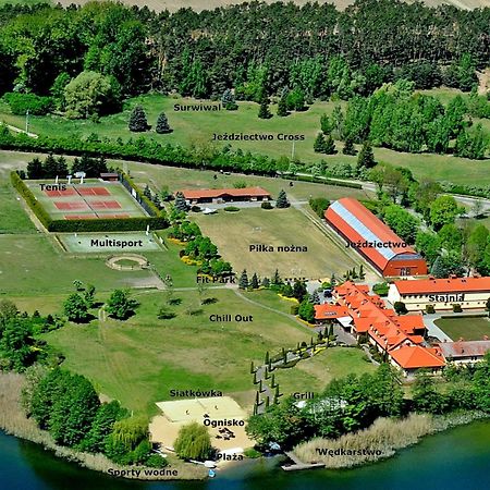 Hotel Sypniewo Margonin Екстериор снимка