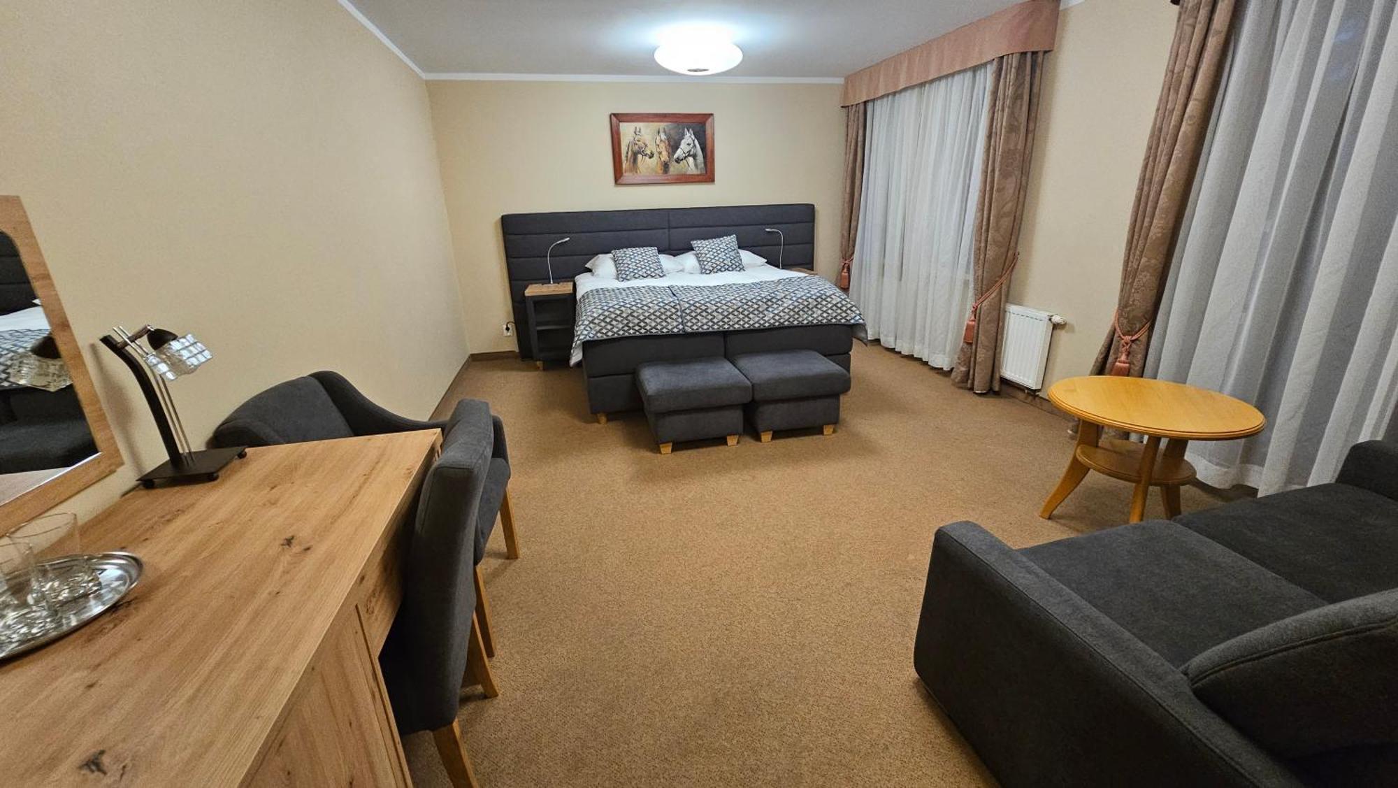 Hotel Sypniewo Margonin Екстериор снимка
