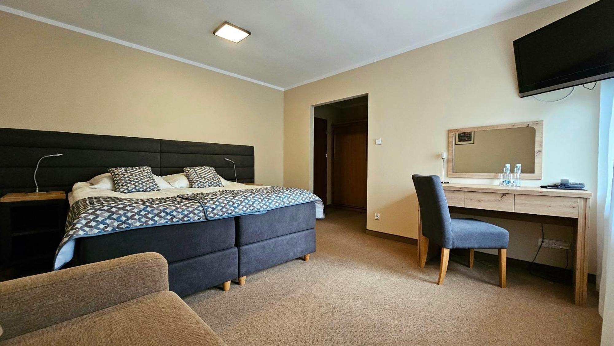 Hotel Sypniewo Margonin Екстериор снимка