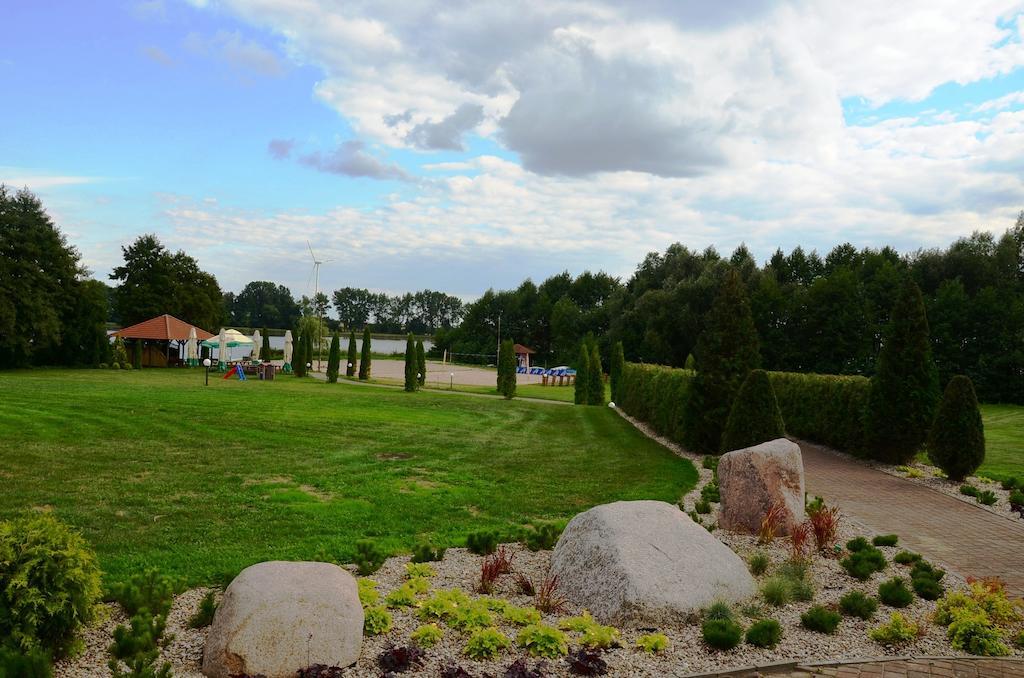 Hotel Sypniewo Margonin Екстериор снимка